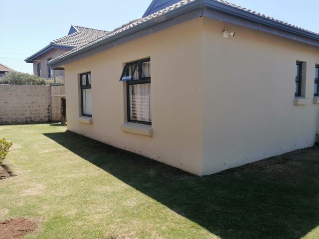 3 Bedroom Property for Sale in Kidds Beach Eastern Cape